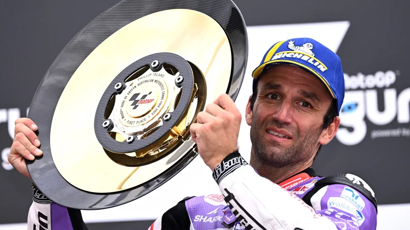 Fotografija: Johan Zarco je prvič v karieri slavil na dirki razreda motoGP. FOTO: William West/AFP