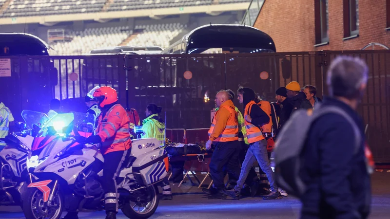 Fotografija: Strelec je ubil dva švedska navijača. FOTO: Yves Herman/Reuters