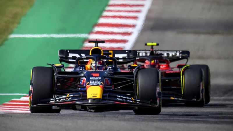 Max Verstappen (1) na poti do zmage v Austinu. FOTO: Jerome Miron/USA Today Sports