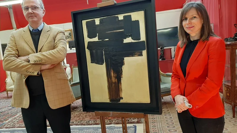 Fotografija: »Prodajalec in jaz razumeva vznemirjenje v Senegalu zaradi prodaje.« je za francosko tiskovno agencijo AFP povedala organizatorica dražbe Solène Lainé. FOTO: Wikipedija
