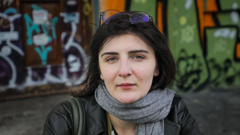 Fotografija: Hana Samec Sekereš (2002) je študentka kulturologije na Fakulteti za družbene vede v Ljubljani. FOTO: Voranc Vogel