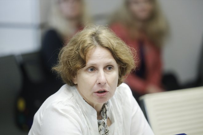 Dr. Vesna Zadnik, vodja registra raka na Onkološkem inštitutu. FOTO: Jože Suhadolnik/Delo