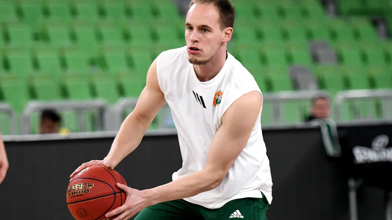 Fotografija: Klemen Prepelič je podpisal pogodbo (vsaj) do konca leta 2023, vse bo odvisno od ponudb iz tujine. FOTO: Tine Ružić/KK Cedevita Olimpija