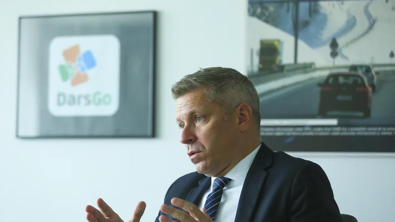 V Darsu, ki ga vodi Valentin Hajdinjak, vse sume o nepravilnostih zavračajo. FOTO: Jože Suhadolnik/Delo