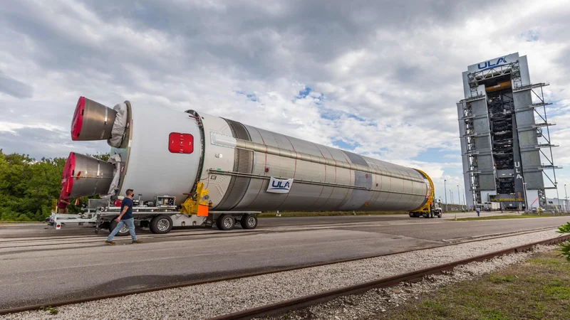 Fotografija: Raketa Vulcan Centaur bo predvidoma poletala na predvečer božiča. FOTO: United launch Alliance/AFP