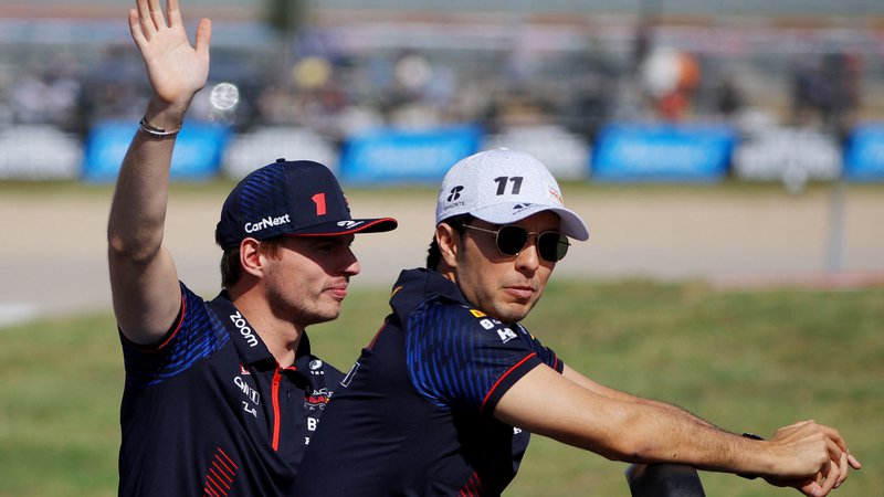 Fotografija: Sergio Perez in Max Verstappen pravita, da se dobro razumeta. FOTO: Brian Snyder/Reuters