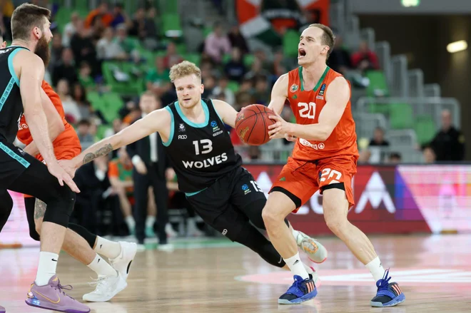 Klemen Prepelič je tokrat prispeval 13 točk za Ljubljančane. FOTO: Cedevita Olimpija