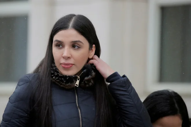 Lepotica Emma Coronel Aispuro, žena razvpitega El Chapa, je v ZDA pretihotapila 450 kilogramov kokaina, 90 kilogramov heroina in 90 ton marihuane. Odsedela je dveletno zaporno kazen. FOTO: Brendan Mcdermid/Reuters
