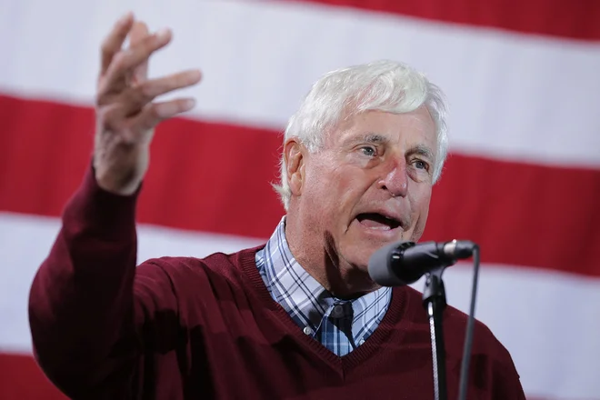Poslovil se je znameniti trener Bobby Knight.  FOTO: Chip Somodevilla/AFP