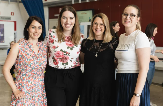 Ekipa Alumni Ekonomske fakultete v Ljubljani: Manca Debeljak (prva z leve), Urša Plevel, Jana Lenart Benedik in Katarina Arzenšek. FOTO: Alumni Ekonomske fakultete