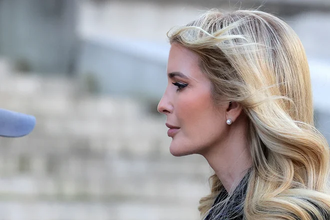 Ivanka Trump je izjavila, da se ni ukvarjala s finančnimi zadevami družinskega podjetja, tožilstvo pa meni drugače. FOTO: Andrew Kelly/Reuters