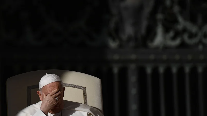 Zadnja leta se je za vatikanskim obzidjem zgodilo marsikaj novega. FOTO: Filippo Monteforte/AFP