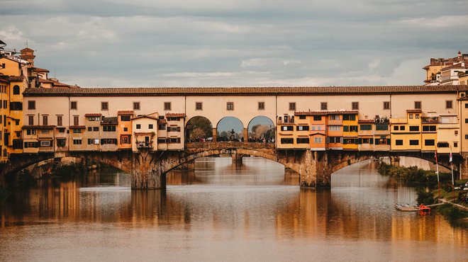 Romantične Firence in njen znamniti Stari most. FOTO: arhiv PI