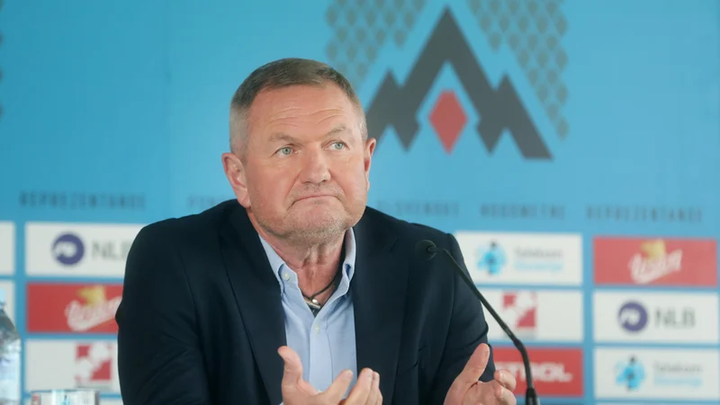 Fotografija: Matjaž Kek je priznal, da je bila Danska boljša. FOTO: Blaž Samec/Delo