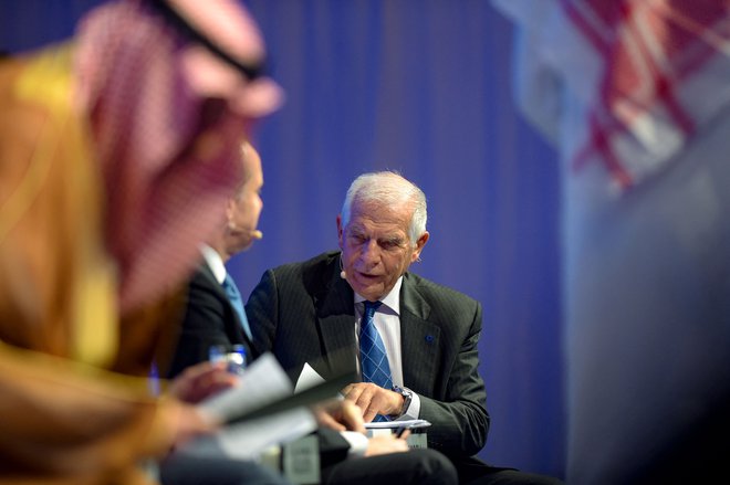 Varnostno vprašanje v Gazi zahteva skupno prizadevanje arabskega sveta in Evrope, je v Manami dejal Borrell. FOTO: Mazen Mahdi/AFP