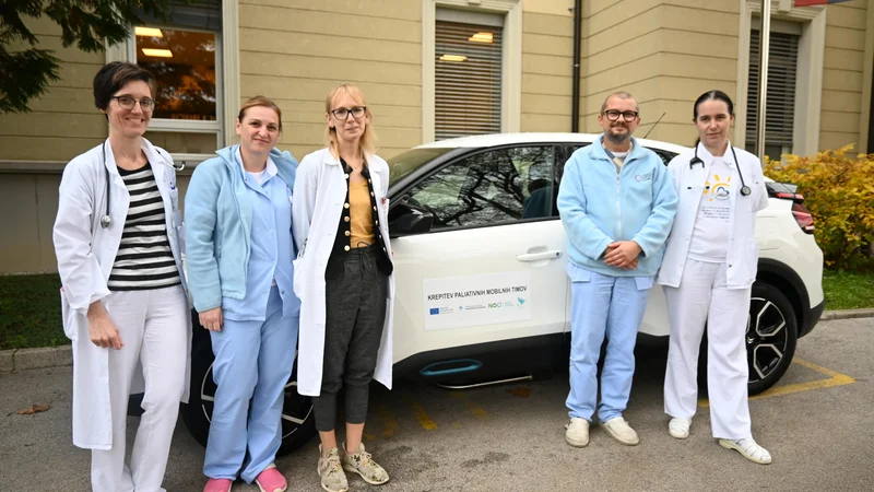 Fotografija: Če bodo v mobilnem timu dobili nov kader, bodo dejavnost mobilne paliativne enote še razširili. Potreb je res veliko. FOTO: Onkološki Inštitut