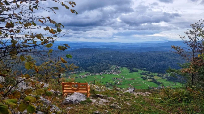 Klopca pri Stenah svete Ane je v uporabi od konca oktobra, kmalu napovedujejo še nove. FOTO: A. J.