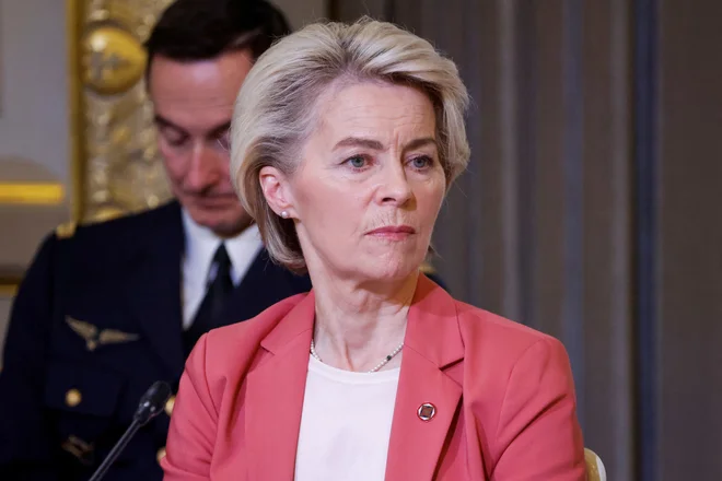 »Pregled je pokazal, da so varovalke, ki delujejo, učinkovite,« je ocenila predsednica evropske komisije Ursula von der Leyen. FOTO: Ludovic Marin/Reuters