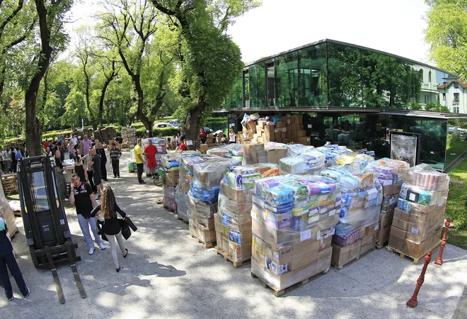 Država s kontrolnimi pregledi pri humanitarnih organizacijah preverja, ali so bila sredstva zares namensko porabljena. FOTO:  Leon Vidic