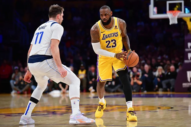 Luka Dončić spoštuje LeBrona Jamesa, vendar se ga ne boji. FOTO: Gary A. Vasquez/USA Today Sports