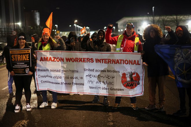 Sindikati so dogajanje že poimenovali »globalno gibanje« za višje plače in boljše delovne razmere. FOTO: Phil Noble/Reuters