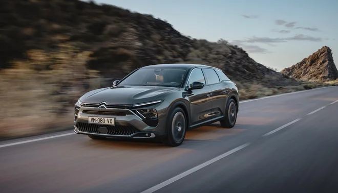 Citroën C5 X odraža modernost, statusni simbol in inovacije. FOTO: Citroën