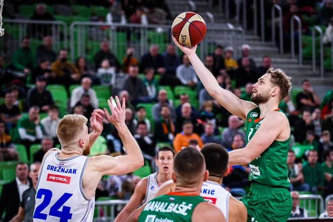 Jaka Blažič ni mogel preprečiti poraza Olimpije. FOTO: ABA