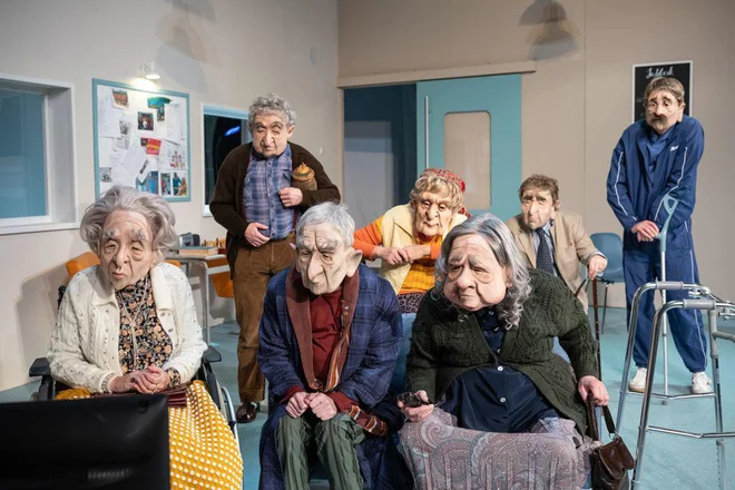 Paradiž je grenka komedija avtorja in režiserja Mattea Spiazzija. FOTO: Uroš Hočevar/kolektiff