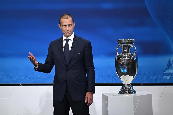 Predsednik Evropske nogometne zveze Aleksander Čeferin pričakuje, da bo euro 2024 minil brez kontroverznosti.  FOTO: Fabrice Coffrini/AFP