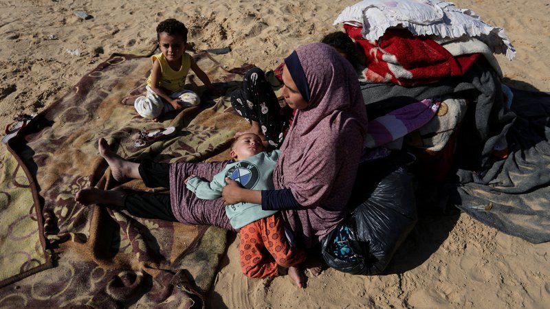 Fotografija: Pregnani ... FOTO: Ibraheem Abu Mustafa/Reuters