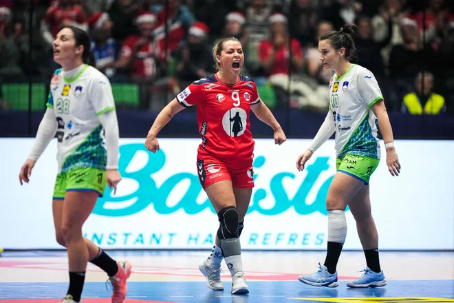 Slovenke so morale priznati premoč Norvežankam. FOTO: Beate Oma Dahle/AFP