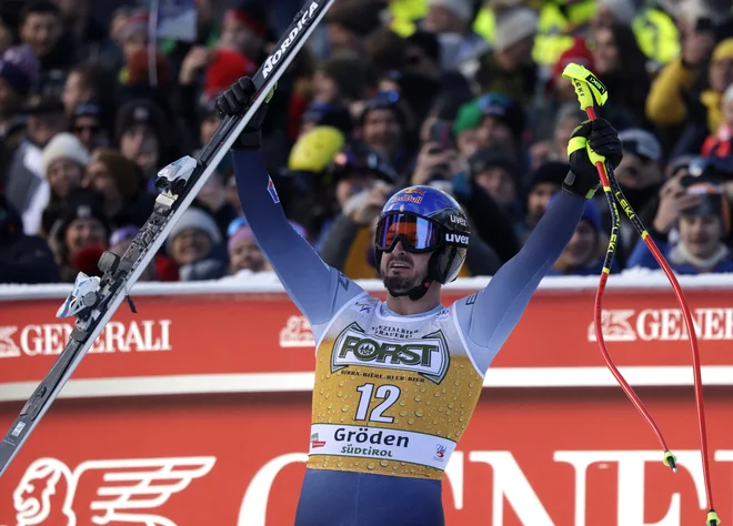 Po 46 letih se je zmage v Val Gardeni znova veselil domači tekmovalec, Dominik Paris je nasledil Herberta Planka. FOTO: Leonhard Föger/Reuters
