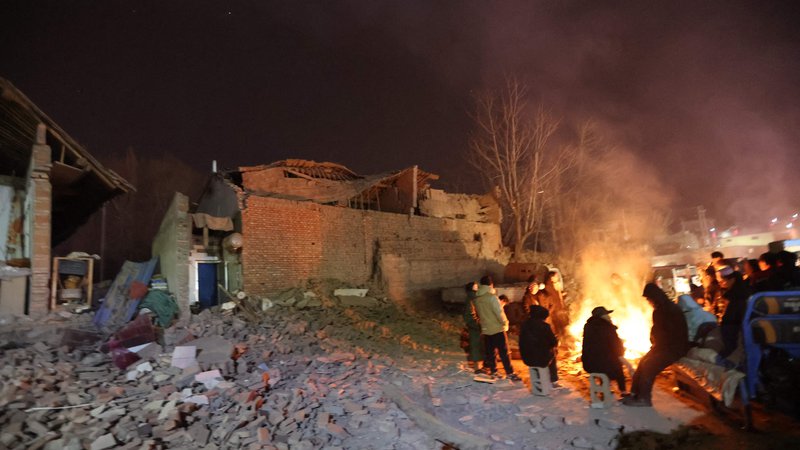 Fotografija: Večino življenj je potres terjal v okrožju Jishisan v provinci Gansu, v sosednji Qinghai pa je umrlo 11 ljudi. Foto: AFP