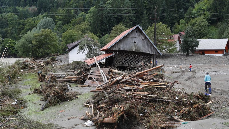 Fotografija: Posledice poplav v Ljubnem ob Savinji avgusta letos. FOTO: Leon Vidic/Delo