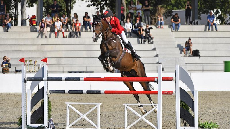 Fotografija: Olimpijske igre v konjeniških športih bodo minile brez agresorjev v Ukrajini. FOTO: Sibil Slejko