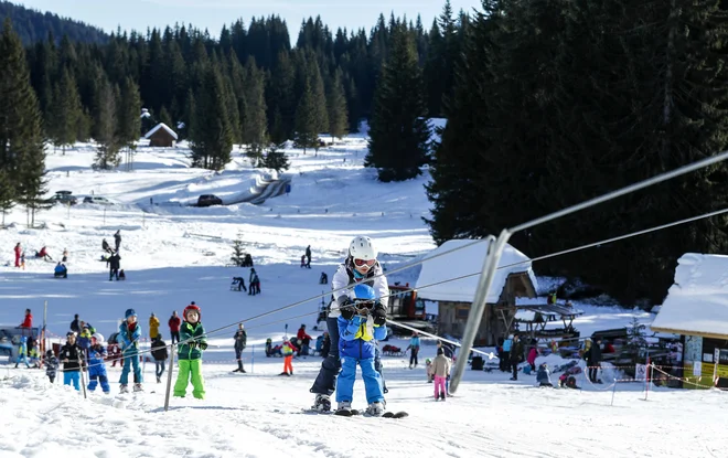 Najbolj obiskane so bile tudi letos gorske turistične destinacije, kot je denimo Pokljuka. Foto Matej Družnik