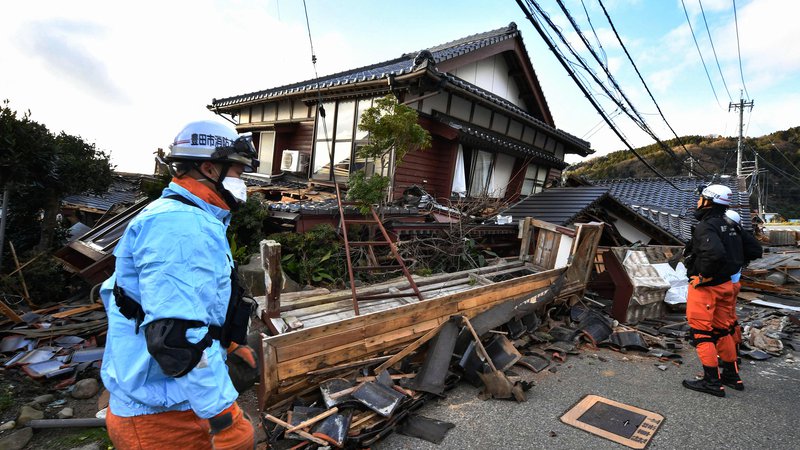 Fotografija: Okoli polovico smrtnih žrtev so zabeležili v mestu Wajima, kjer je po potresu izbruhnil obsežen požar. FOTO: Kazuhiro Nogi/AFP