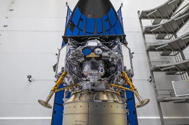 Pristajalnik Peregrine bo prvo ameriško plovilo, ki bo po več kot 50 letih poskušalo pristati na Luni. FOTO: Nasa/AFP

 