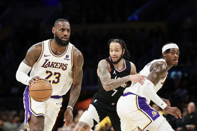 LeBron James je bil ključen mož za zmago LA Lakers. FOTO: Meg Oliphant/AFP