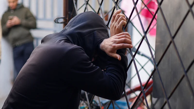 Od začetka vojne pred več kot tremi meseci je bilo ubitih najmanj 79 novinarjev in zaposlenih v medijih. FOTO: Mohammed Salem/Reuters
