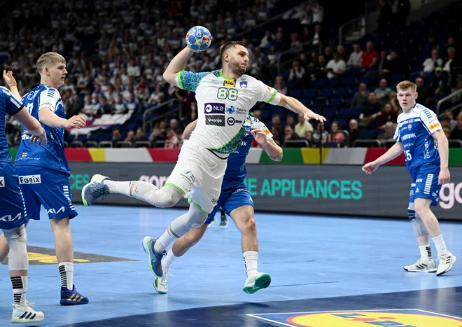Aleks Vlah je dosegel osem golov iz 12 poskusov. FOTO: Annegret Hilse/Reuters