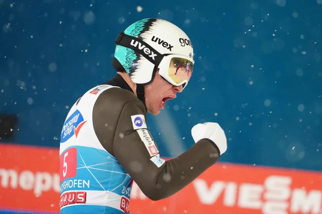 Anže Lanišek je bil najboljši v kvalifikacijah Visle. FOTO: Georg Hochmuth/AFP