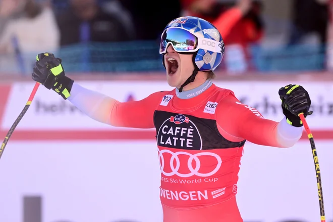 V cilju je najboljšemu smučarju sveta padlo breme z ramen, misija Wengen ja bila uspešno zaključena. FOTO: Marco Bertorello/AFP