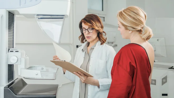 Z zavarovanjem do specialista, diagnostike, operacije, fizioterapije in tudi preventivnih pregledov. FOTO: Zavarovalnica Generali