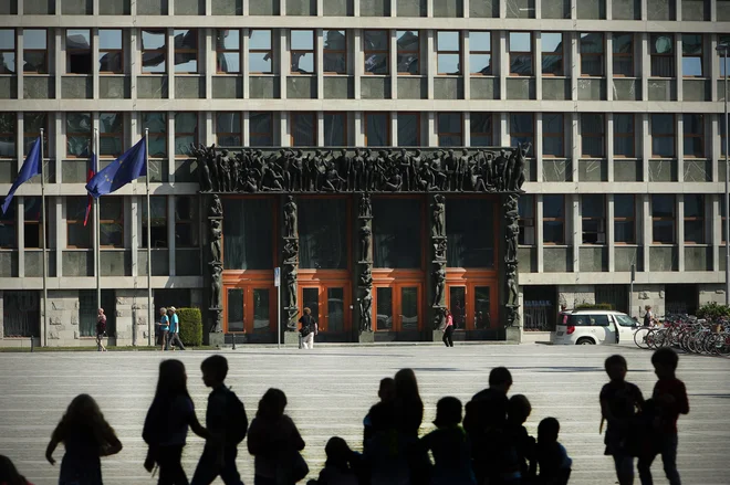 Zdaj je na potezi politika, da poskrbi za spremembe v stanovanjski zakonodaji. FOTO: Jure Eržen