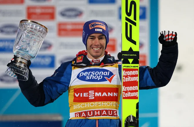 Stefan Kraft je slavil že 37. zmago v svetovnem pokalu. FOTO: Kai Pfaffenbach/Reuters