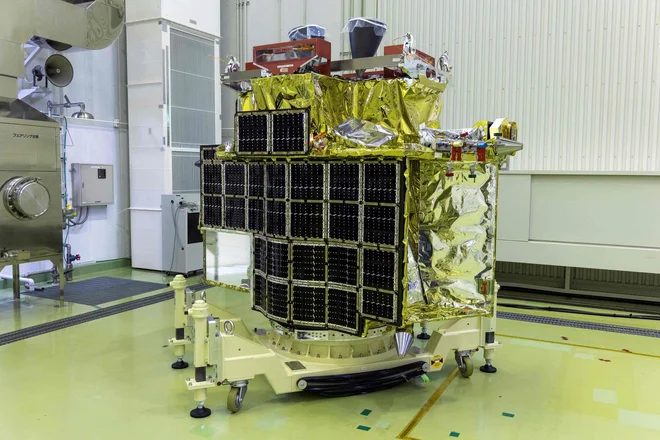 Tri ure po zgodovinskem dosežku so sondo ugasnili. FOTO: Jaxa/AFP

 