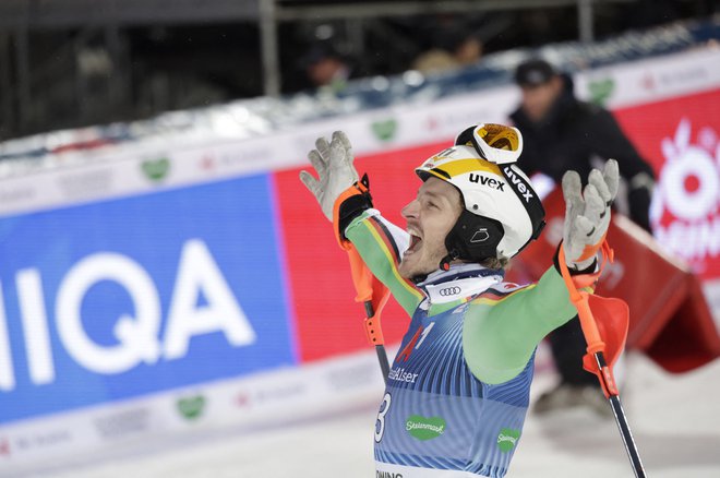 Za slalomiste je januar glavni mesec sezone, nihče pa forme ni tempiral bolje od Linusa Strasserja. FOTO: Leonhard Foeger/Reuters