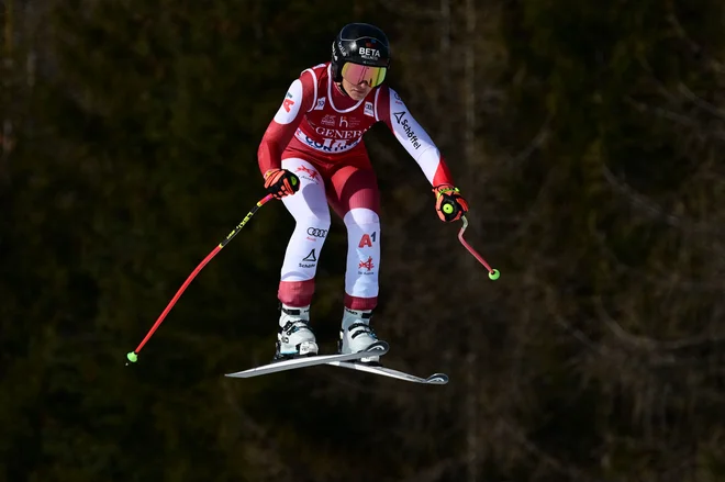Stephanie Venier je letela v Cortini. FOTO: Tiziana Fabi/AFP