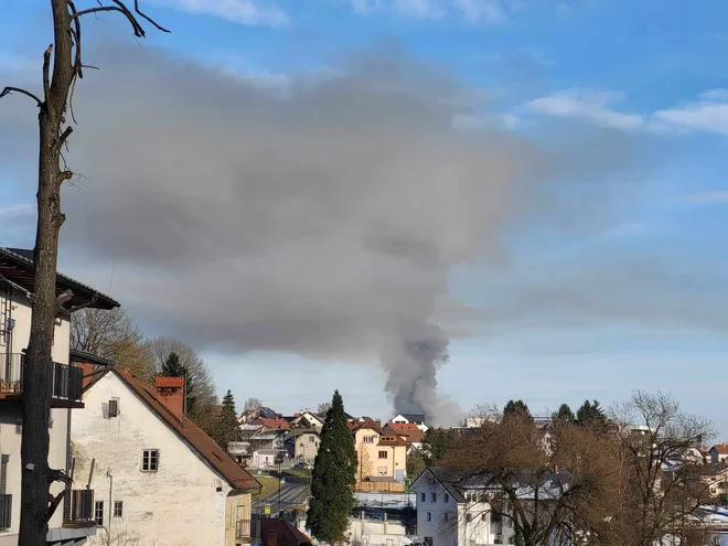 Požar v Škofji Loki. FOTO: Vojko Urbančič